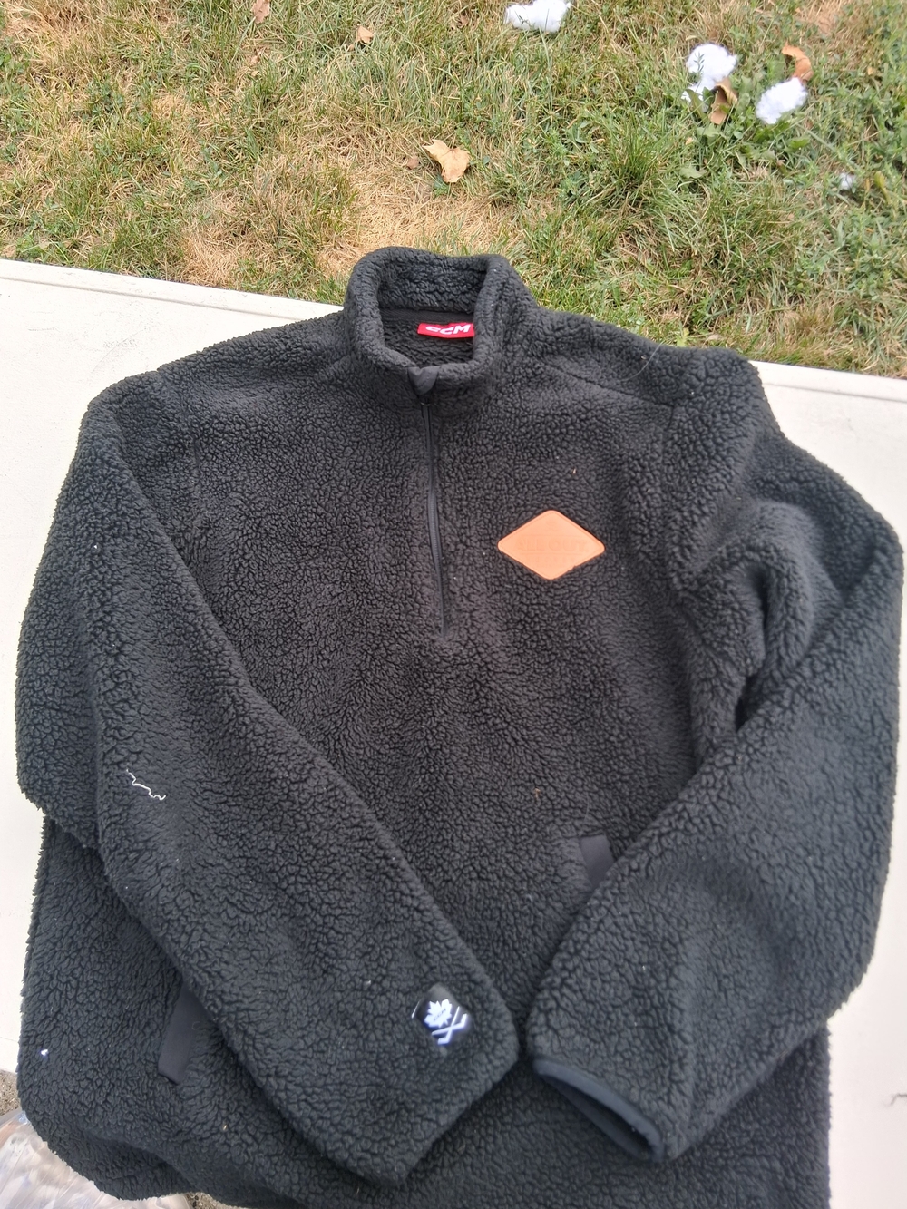 ALLOUT HOCKEY Sherpa Quarter-Zip Jacket